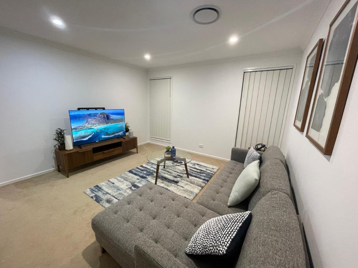 Holiday home Oasis 4br In Coomera